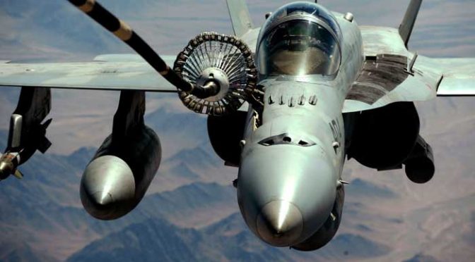 Pesawat tempur Hornet F/A- 18