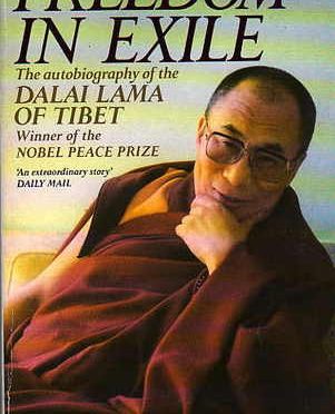 Dalai Lama mengasingkan diri