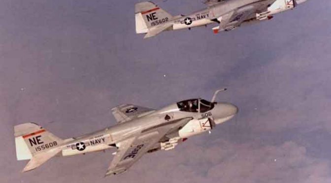 Pesawat serang dan pembom Grumman A-6 Intruder