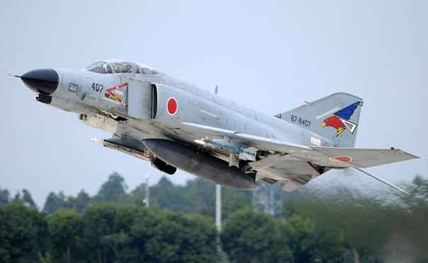 Pesawat tempur Mitsubishi Heavy Industries F-4EJ Kai Japan Air Self-Defense Force (JASDF)