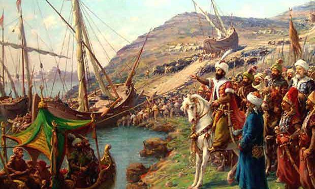 Pada tanggal 22 April, Mehmed mengangkut kapal perangnya yang lebih ringan melalui darat, di sekitar koloni Genoa di Galata, dan ke pantai utara Tanduk Emas; delapan puluh galai diangkut dari Bosphorus setelah membuka rute, sedikit lebih dari satu mil, dengan kayu. Dengan demikian, Bizantium merentangkan pasukan mereka ke bagian tembok yang lebih panjang. Sekitar sebulan kemudian, Konstantinopel jatuh, pada tanggal 29 Mei