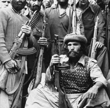 Perang Soviet–Afghanistan (1979–1989) adalah konflik di mana kelompok-kelompok pemberontak yang secara kolektif dikenal sebagai Mujahidin, serta kelompok-kelompok kecil Marxis–Leninis–Maois, berperang gerilya selama sembilan tahun melawan Republik Demokratik Afghanistan (DRA) dan Tentara Soviet sepanjang tahun 1980-an, sebagian besar di pedesaan Afghanistan.