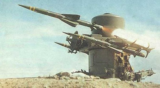Rapier adalah rudal permukaan-ke-udara yang dikembangkan untuk Angkatan Darat Inggris untuk menggantikan senjata anti-pesawat Bofors 40/L70 yang ditarik.