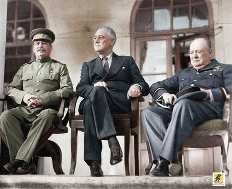 Konferensi Tehrān, (28 November-1 Desember 1943), pertemuan antara Presiden A.S. Franklin D. Roosevelt, Perdana Menteri Inggris Winston Churchill, dan Perdana Menteri Soviet Joseph Stalin di Tehrān selama Perang Dunia II