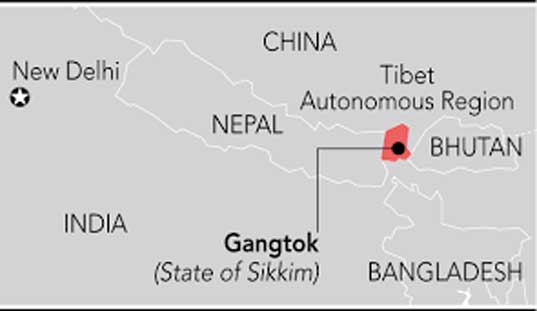 16 Mei 1975, India menganeksasi negara Sikkim setealah voting Referendum